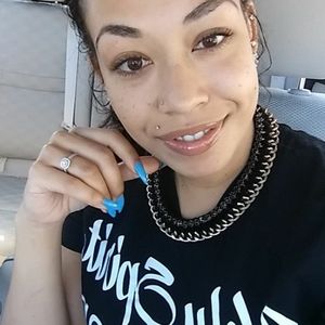 Meet your Posher, Khalilah